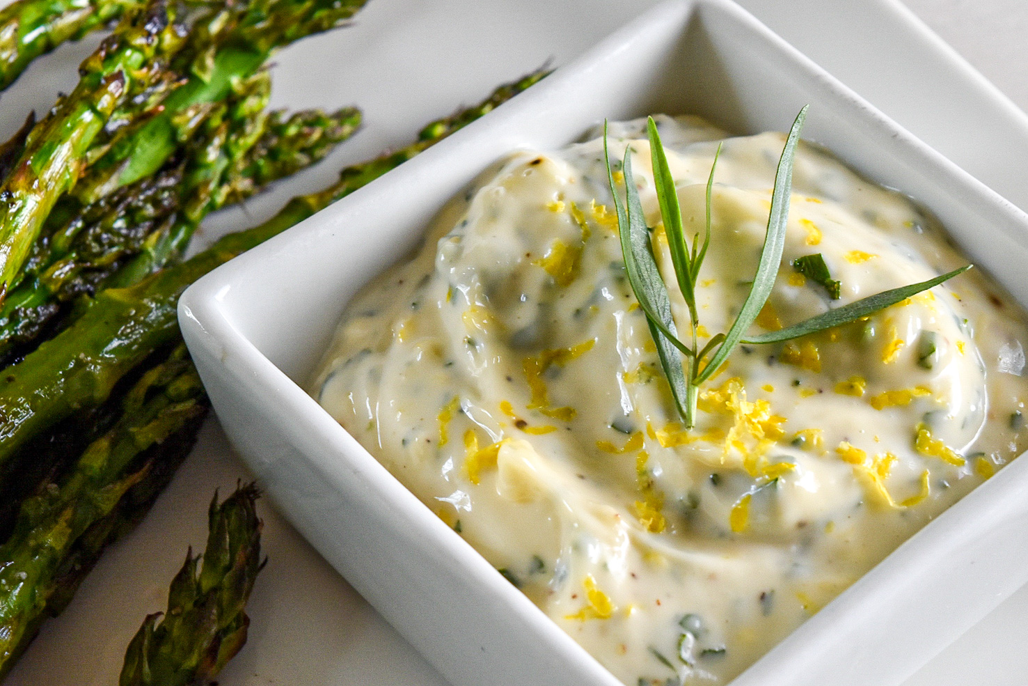 Grilled Asparagus with Lemon Tarragon Dip